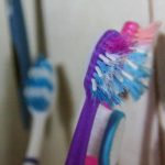kako-staru-cetkicu-za-zube-pretvoriti-u-svog-glavnog-saveznika.jpg